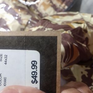 COPY - Khaki Camo Chino Pants Sizes 36x32 (2) & 38x32